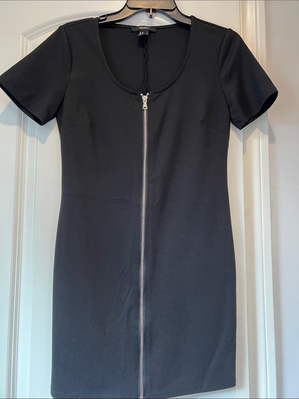 Forever 21 Black Short Sleeve Zip-Front Dress